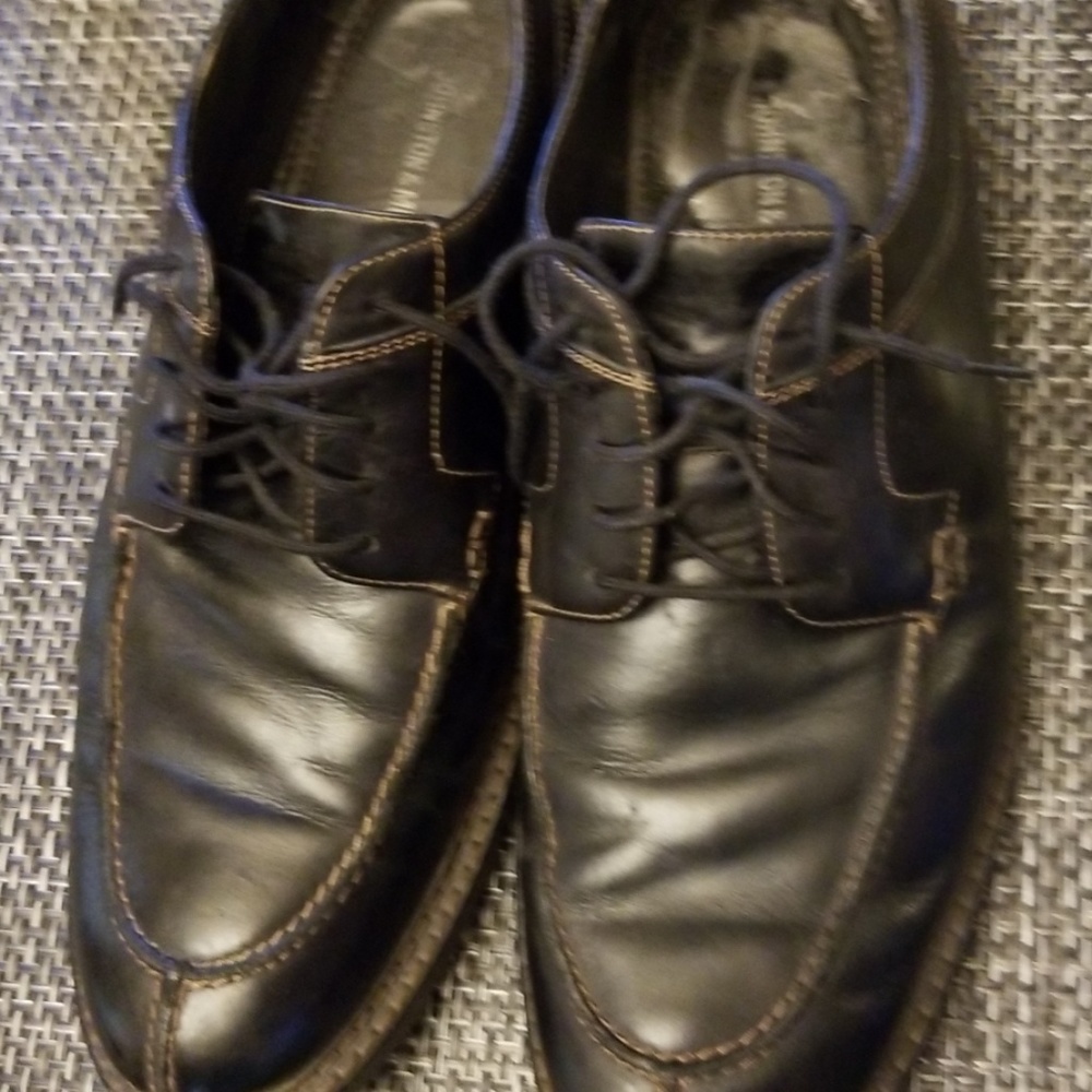Mens shoe